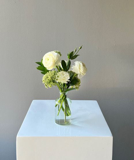 Mothers Day Bud Vase Arrangement