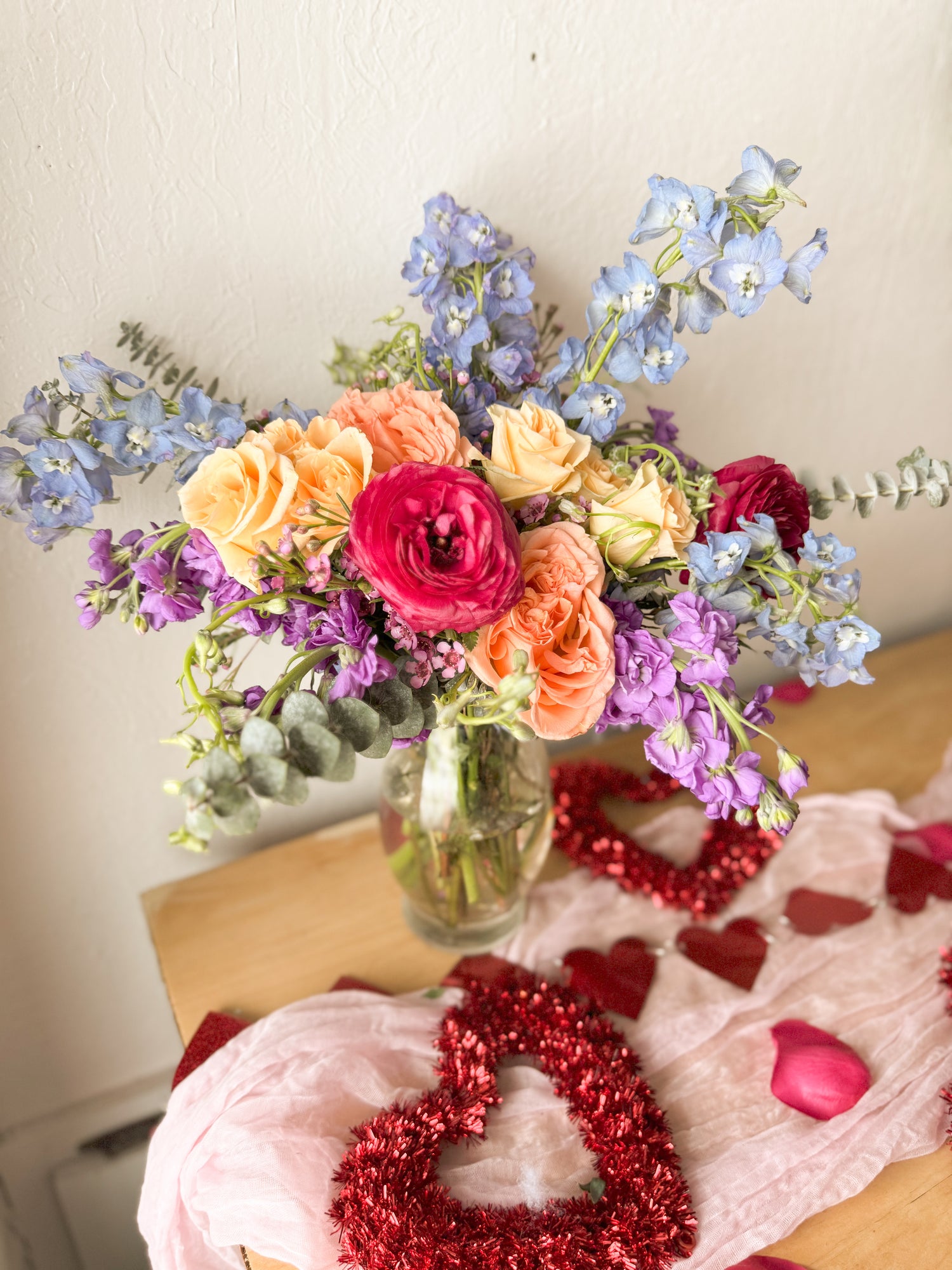 Gloria- Valentines Day Vase Arrangement