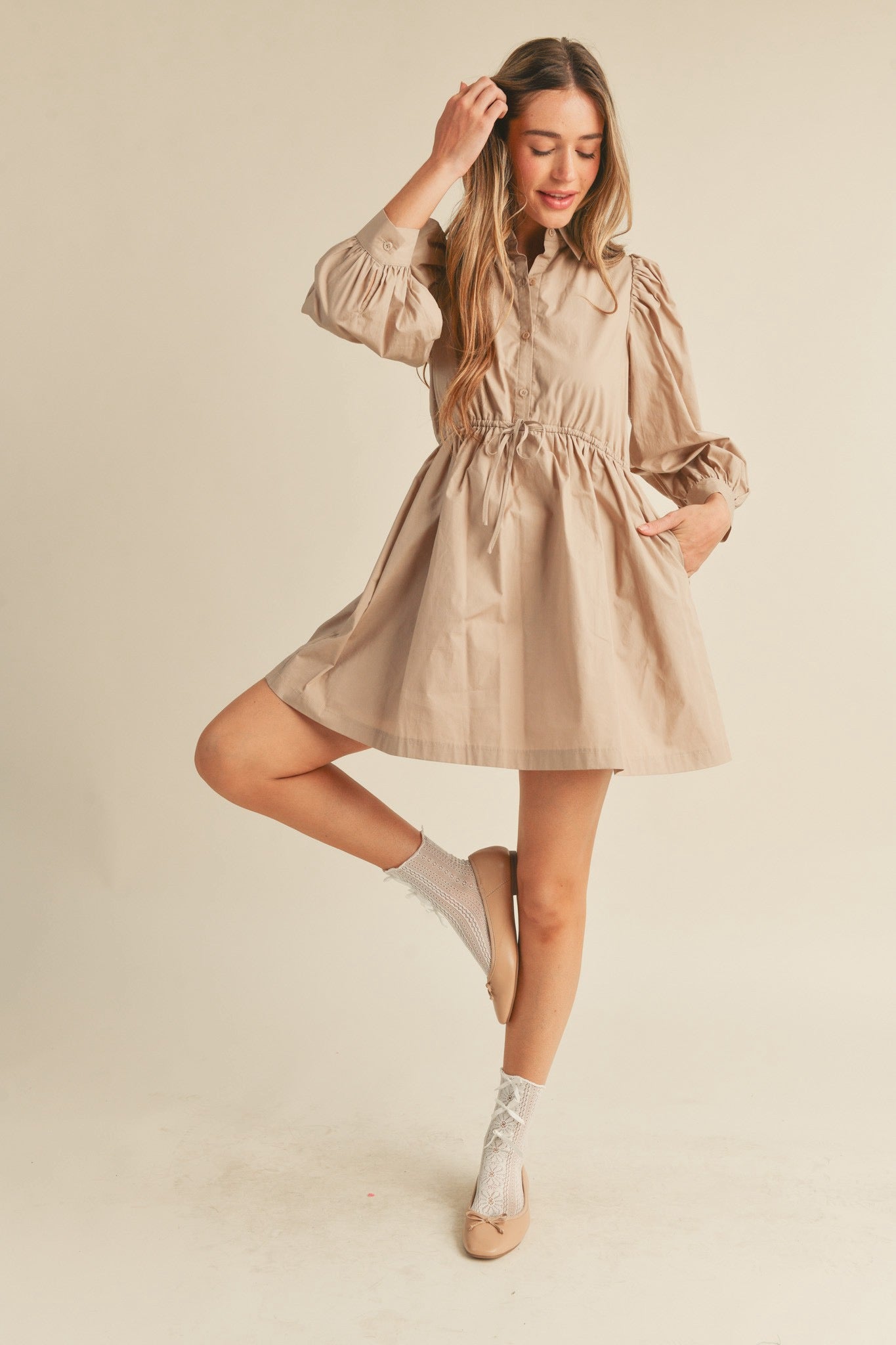 BUTTON DOWN PUFF SLEEVE MINI DRESS