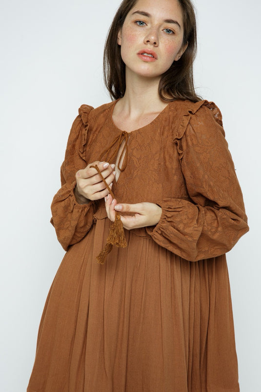 FLOATY LACE COMBO TASSEL TIE FRONT DRESS Small