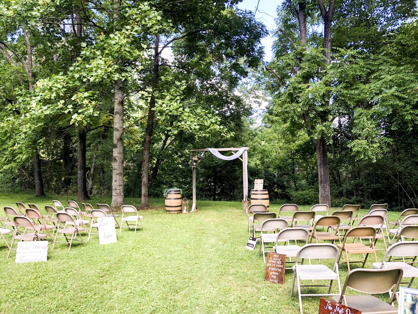 Rectangle Wooden Collapsible Arch Rental